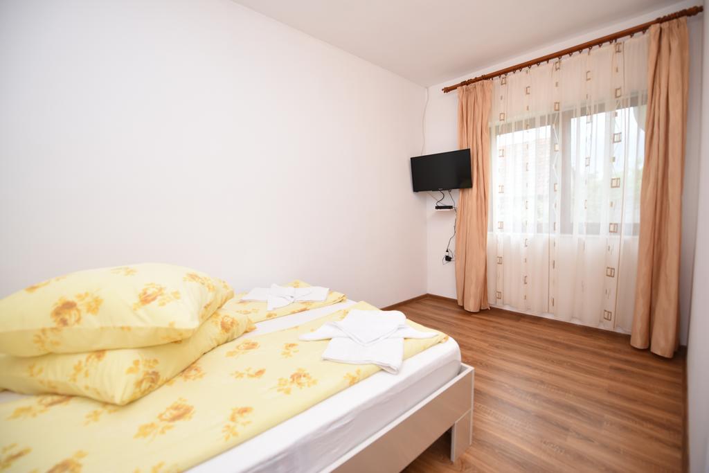 מלון Haţeg Casa Para מראה חיצוני תמונה